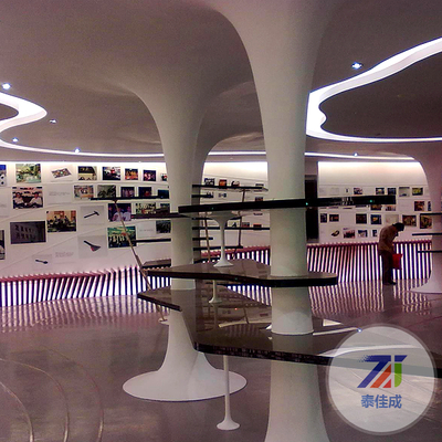 龙华新百丽鞋业展厅