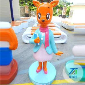 玻璃钢雕塑造型199