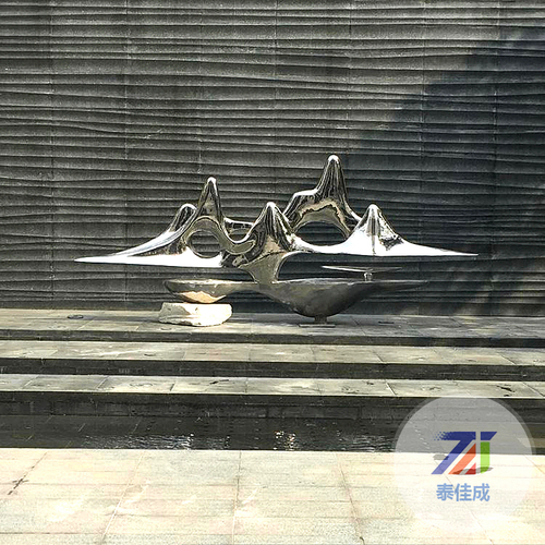 内射美女小穴在线视频 不锈钢雕塑 (17)